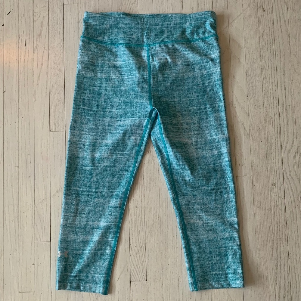UNDER ARMOUR CROP LEGGINGS